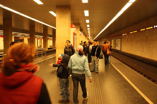 ZENO KORUNNÍ s.r.o. , Praha IČO 04376455