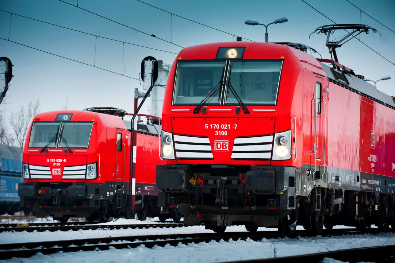 Lokomotivy Siemens Vectron v barvách DB Cargo
